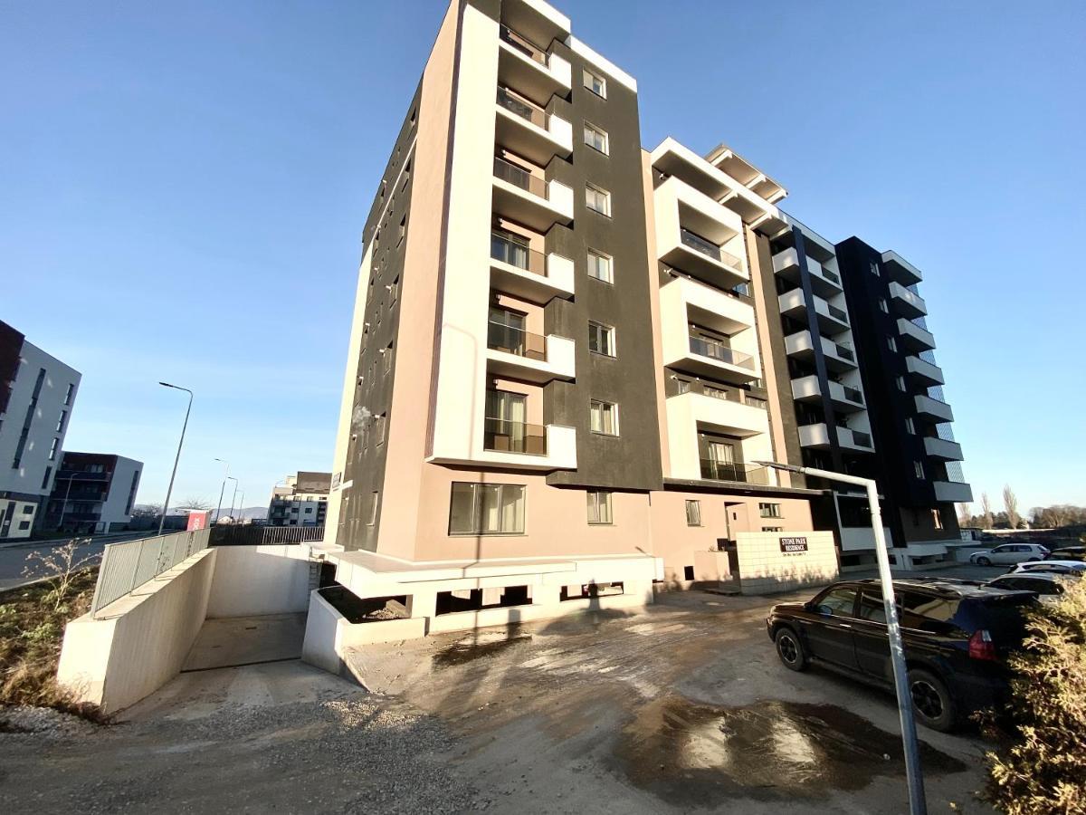 Moonrise Apartment Braşov Exterior foto